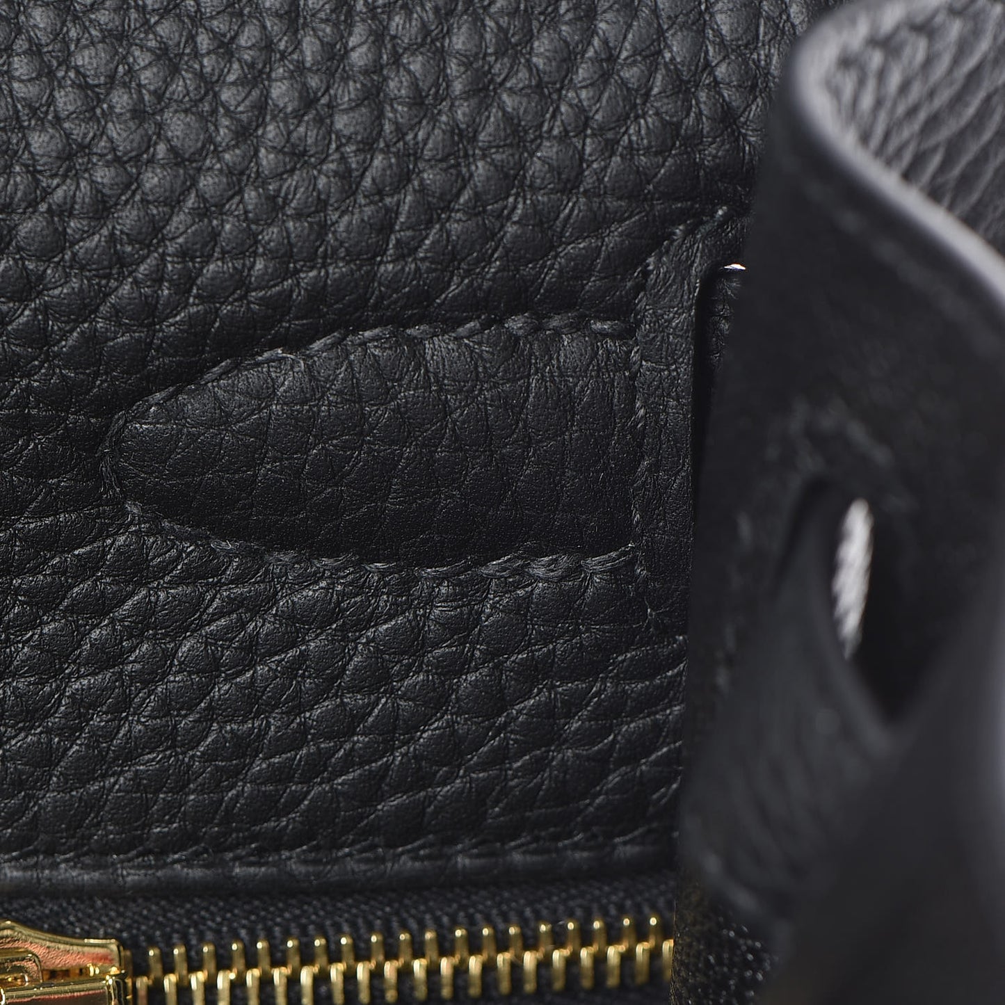Togo Kelly Retourne 28 Black