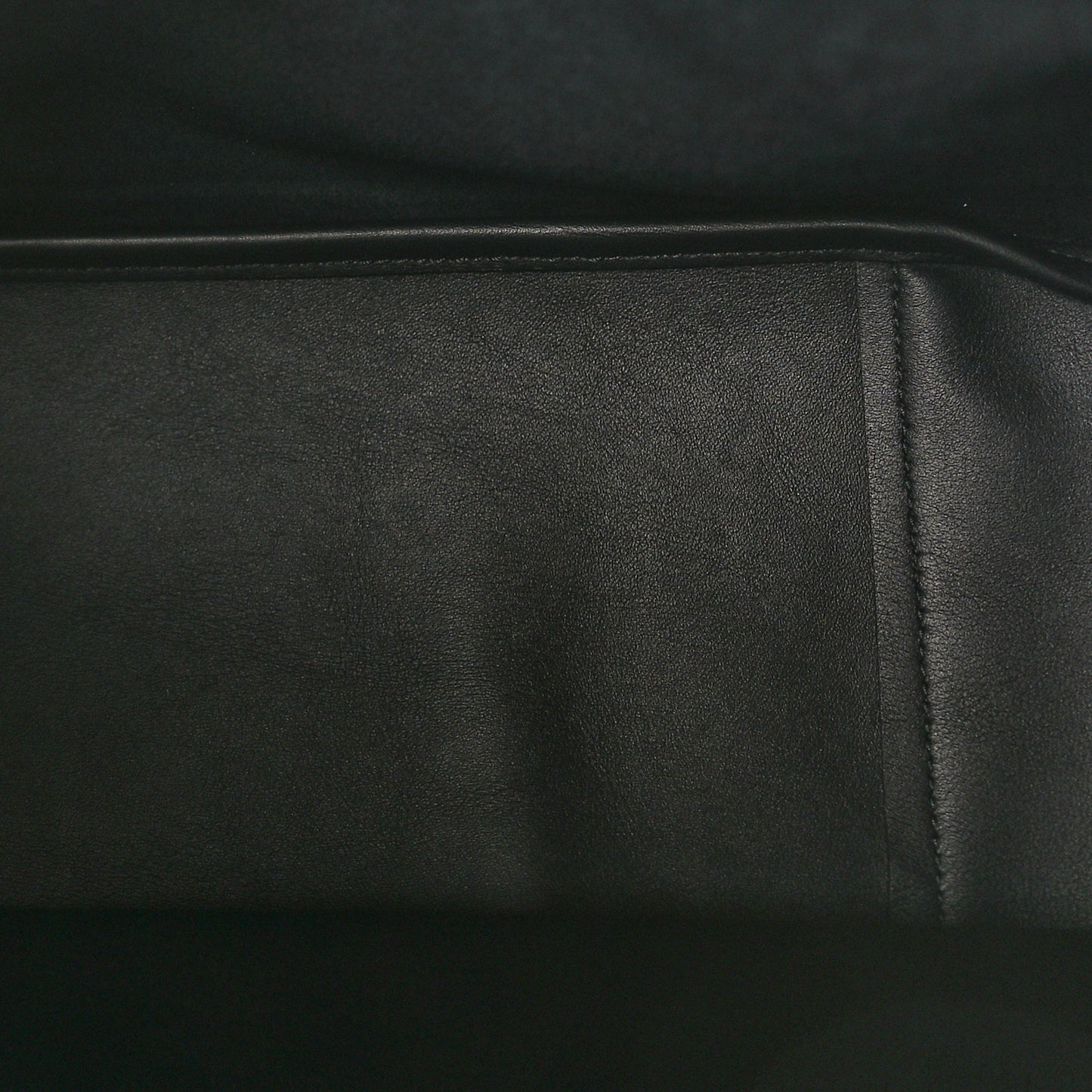 Smooth Calfskin Large Le 5 A 7 Soft Hobo Black