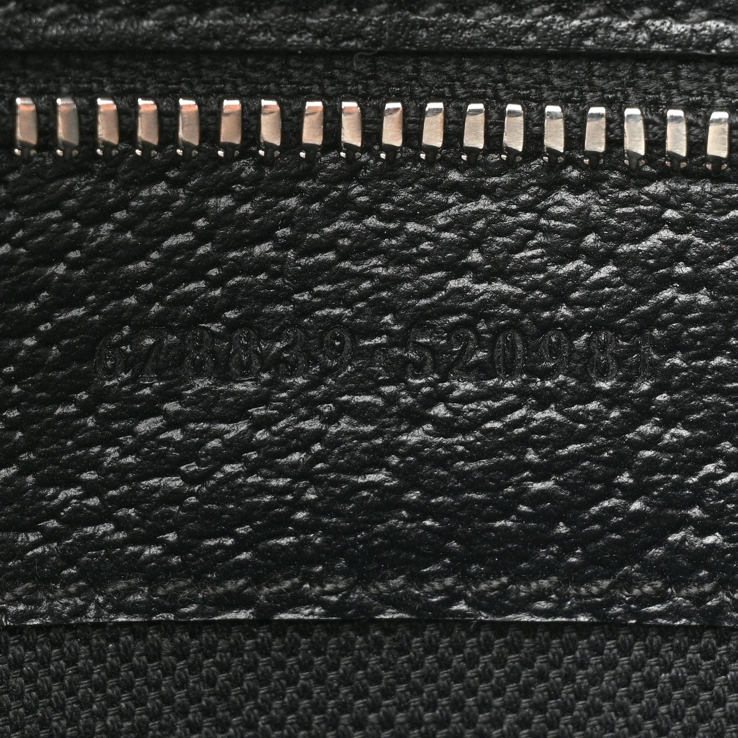 Gucci Monogram Jumbo GG Textured Dollar Calfskin Tote Bag Black 7 of 13