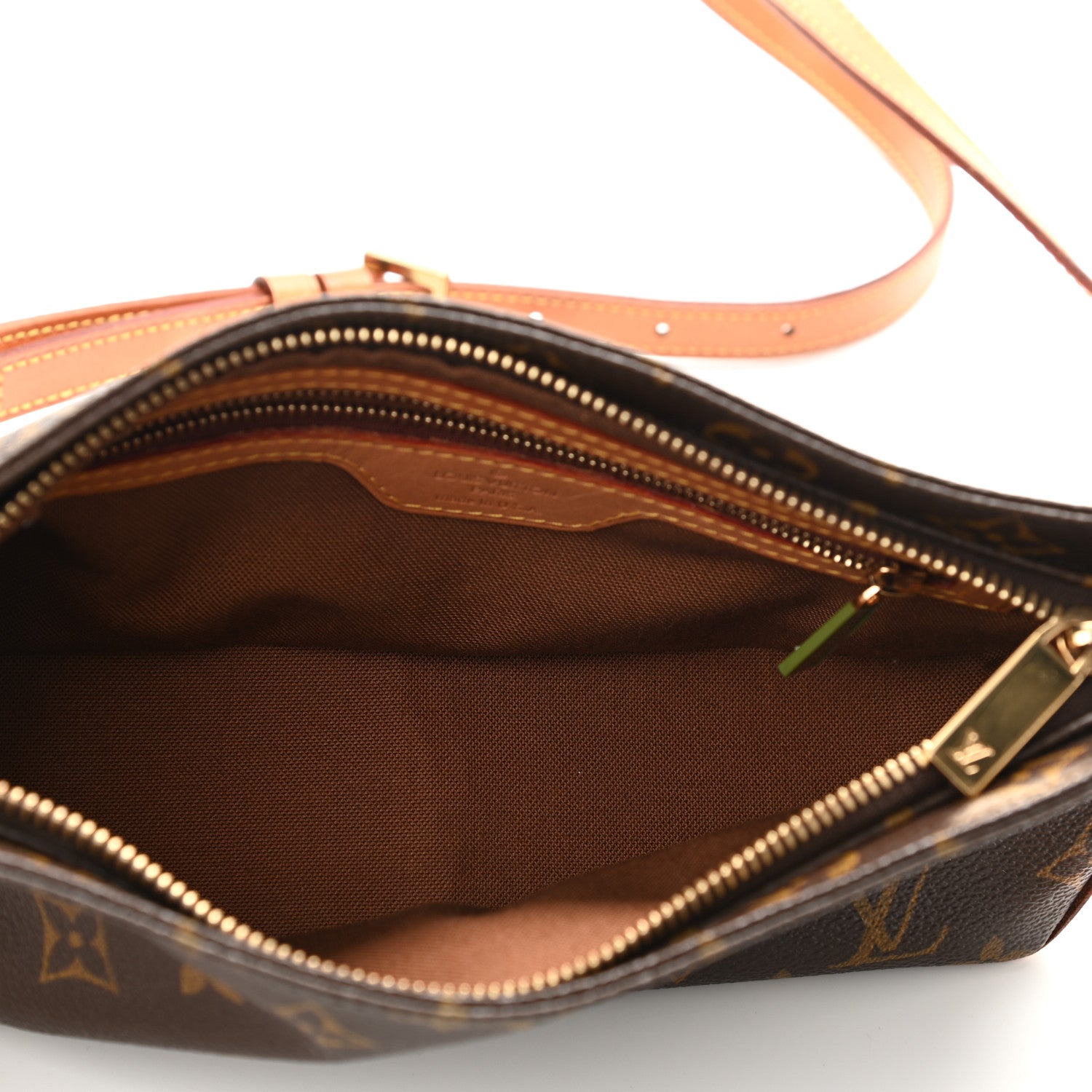 Louis Vuitton Monogram Trotteur 5 of 11