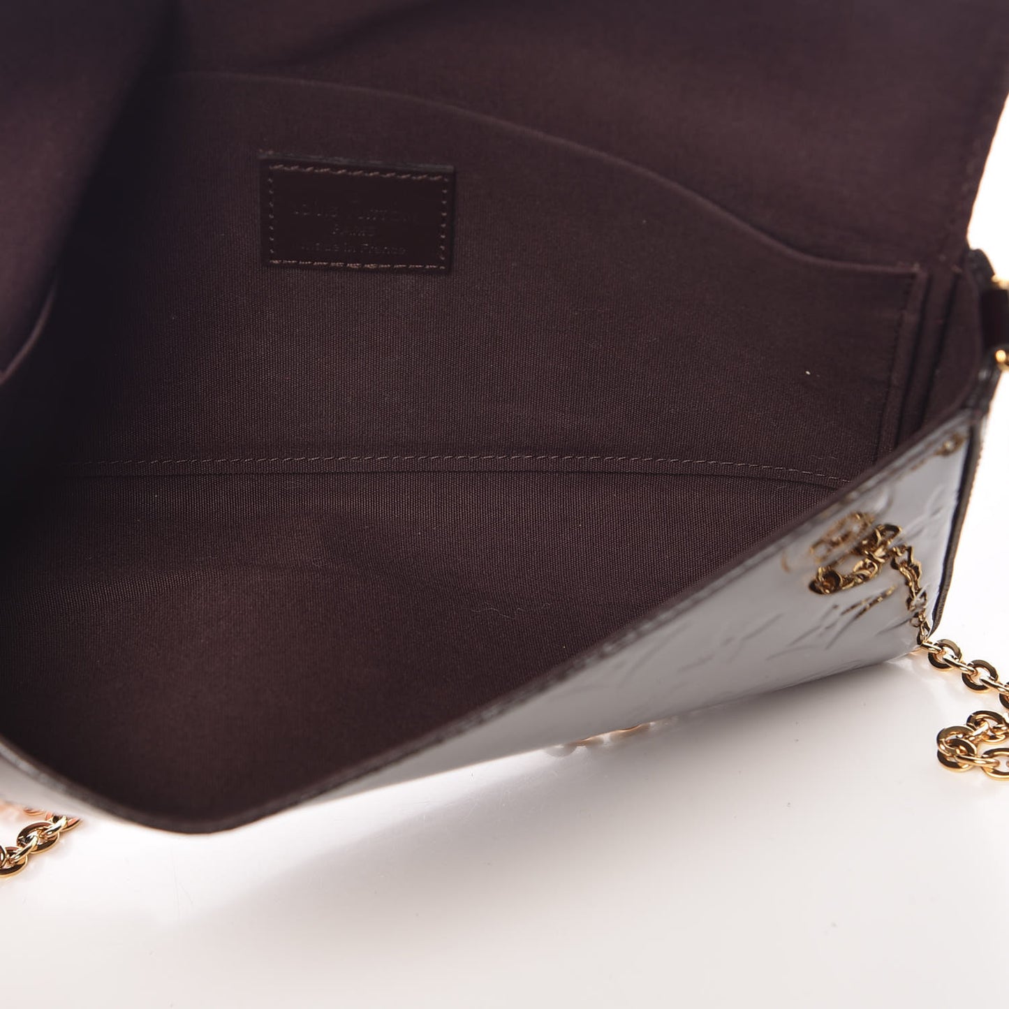 Vernis Pochette Felicie Chain Wallet Amarante