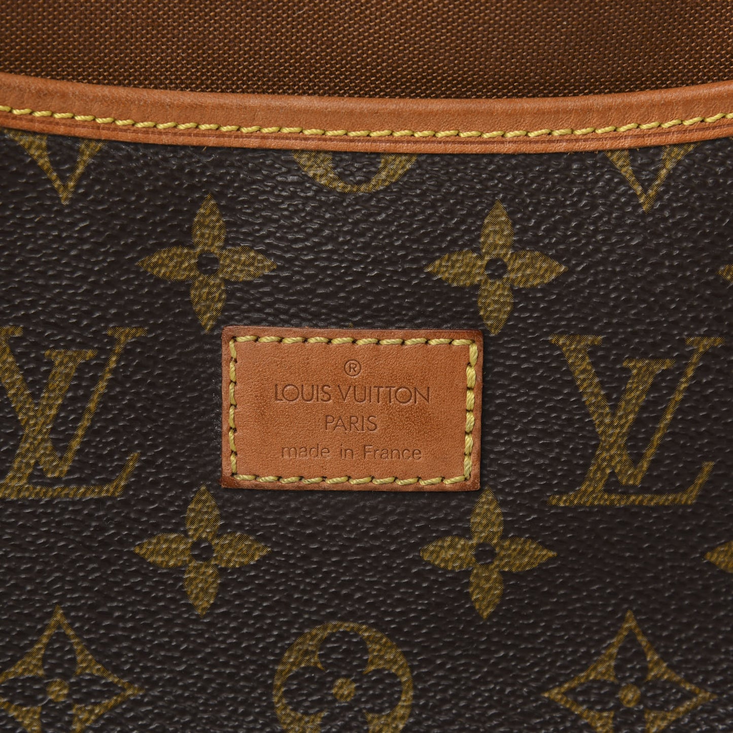 Monogram Saumur 35