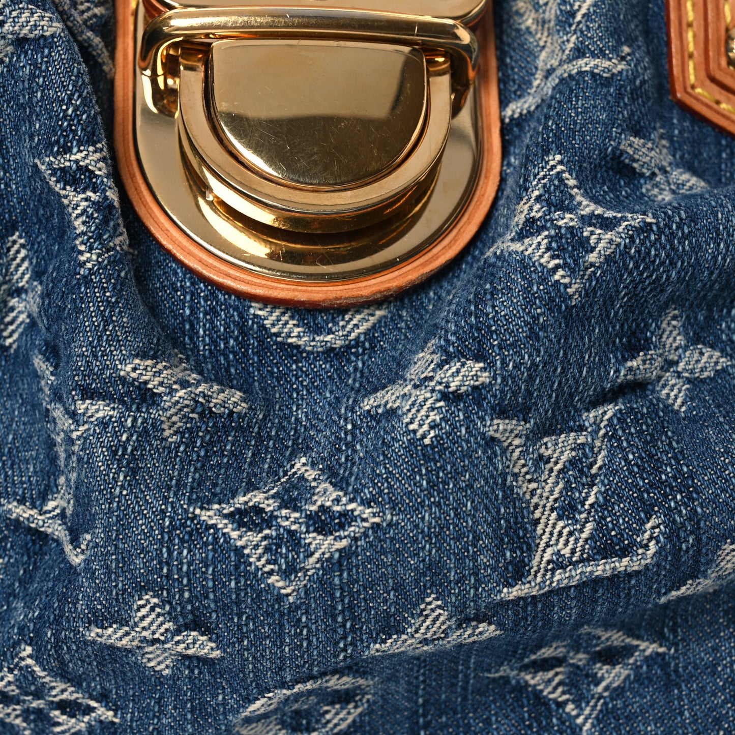 Monogram Denim Pleaty Blue