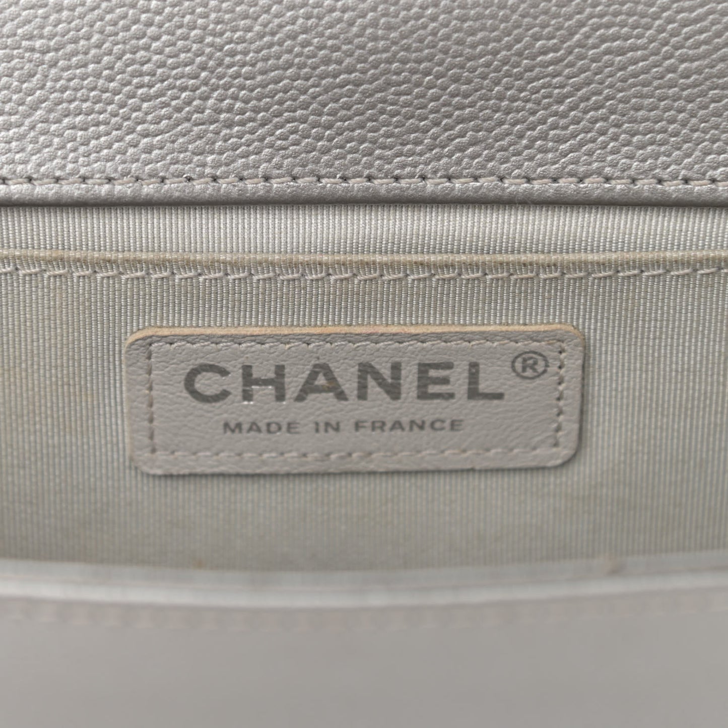 Metallic Caviar Quilted Medium Boy Flap Silver