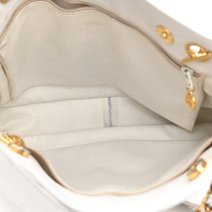 Chanel Caviar CC Shoulder Bag White 6 of 17