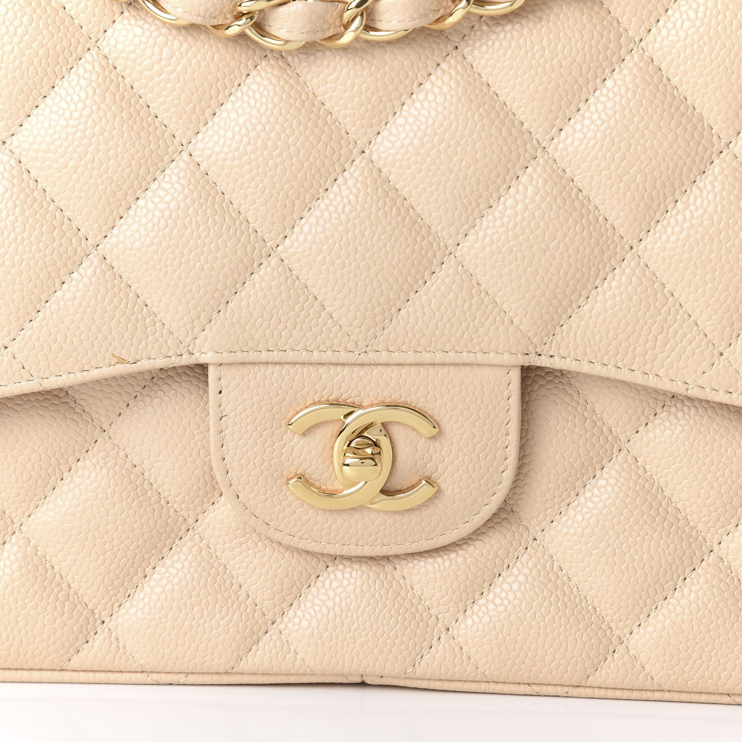 Caviar Quilted Jumbo Double Flap Beige Clair