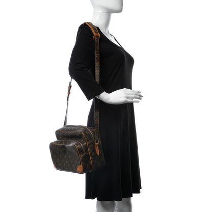 Louis Vuitton Monogram Nil 28 2 of 9