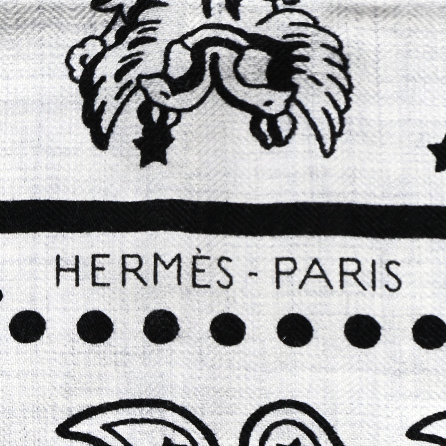 Cashmere Silk Les Cles Bandana Shawl 140 Gris Chine Black