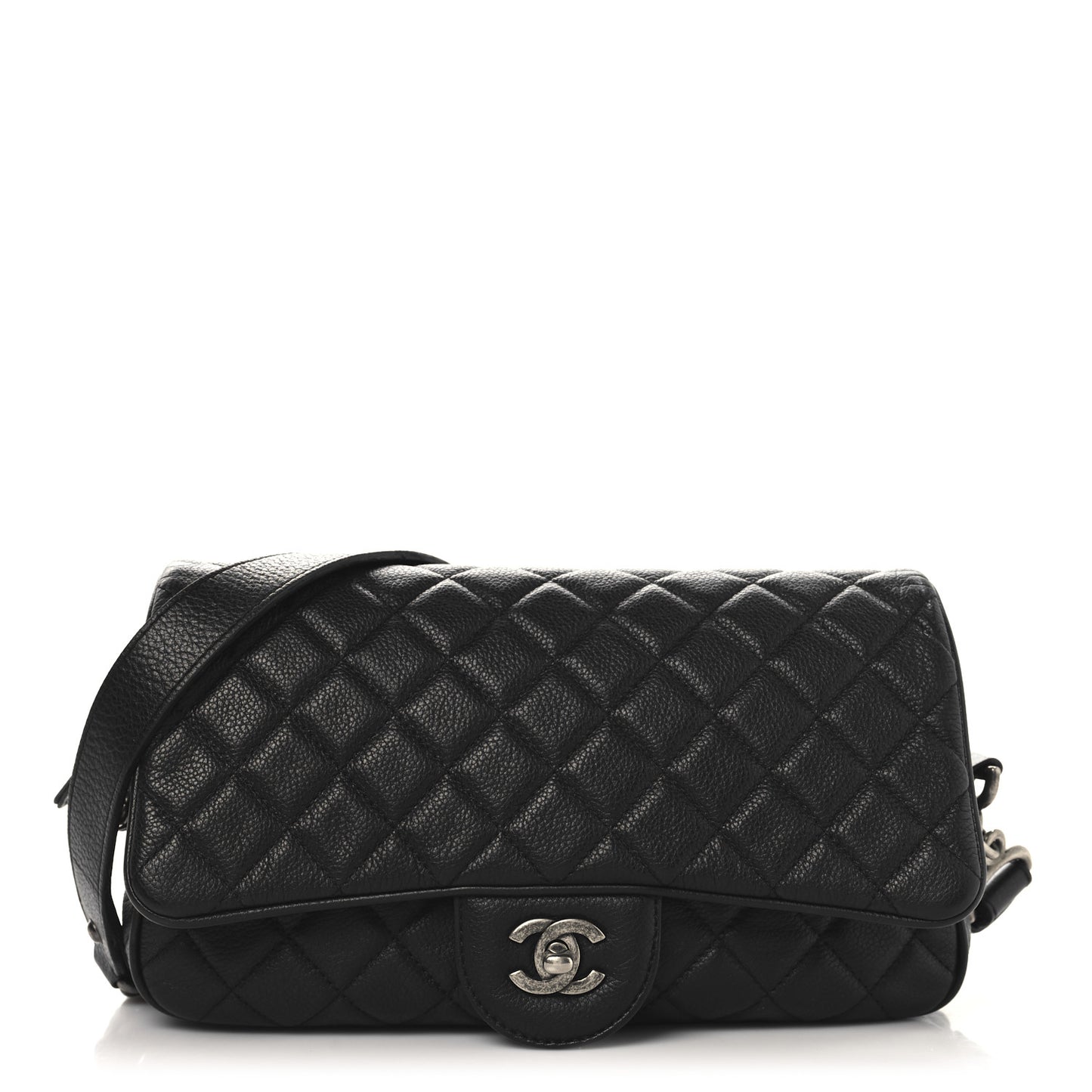 Grained Calfskin Quilted Medium Casual Rock Flap Black