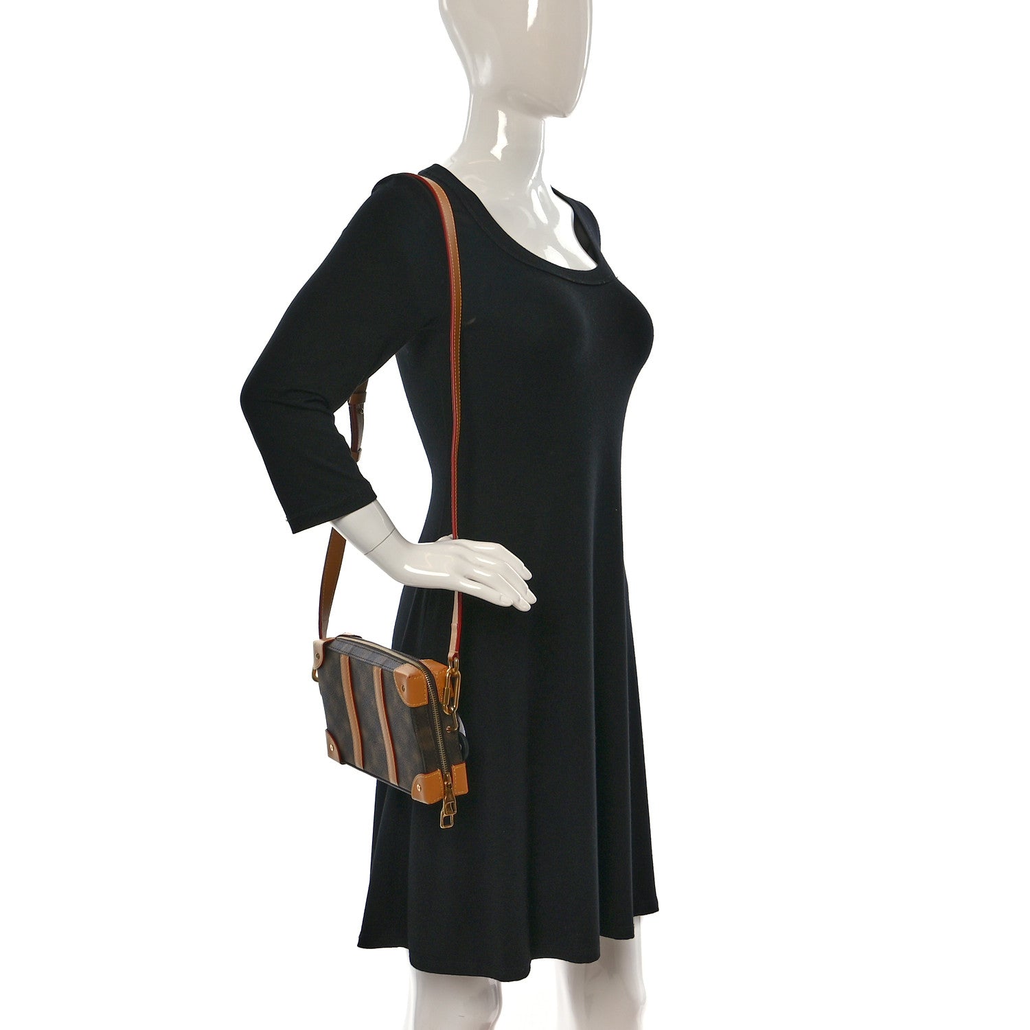 Louis Vuitton Monogram Blurry Soft Trunk Messenger 2 of 8