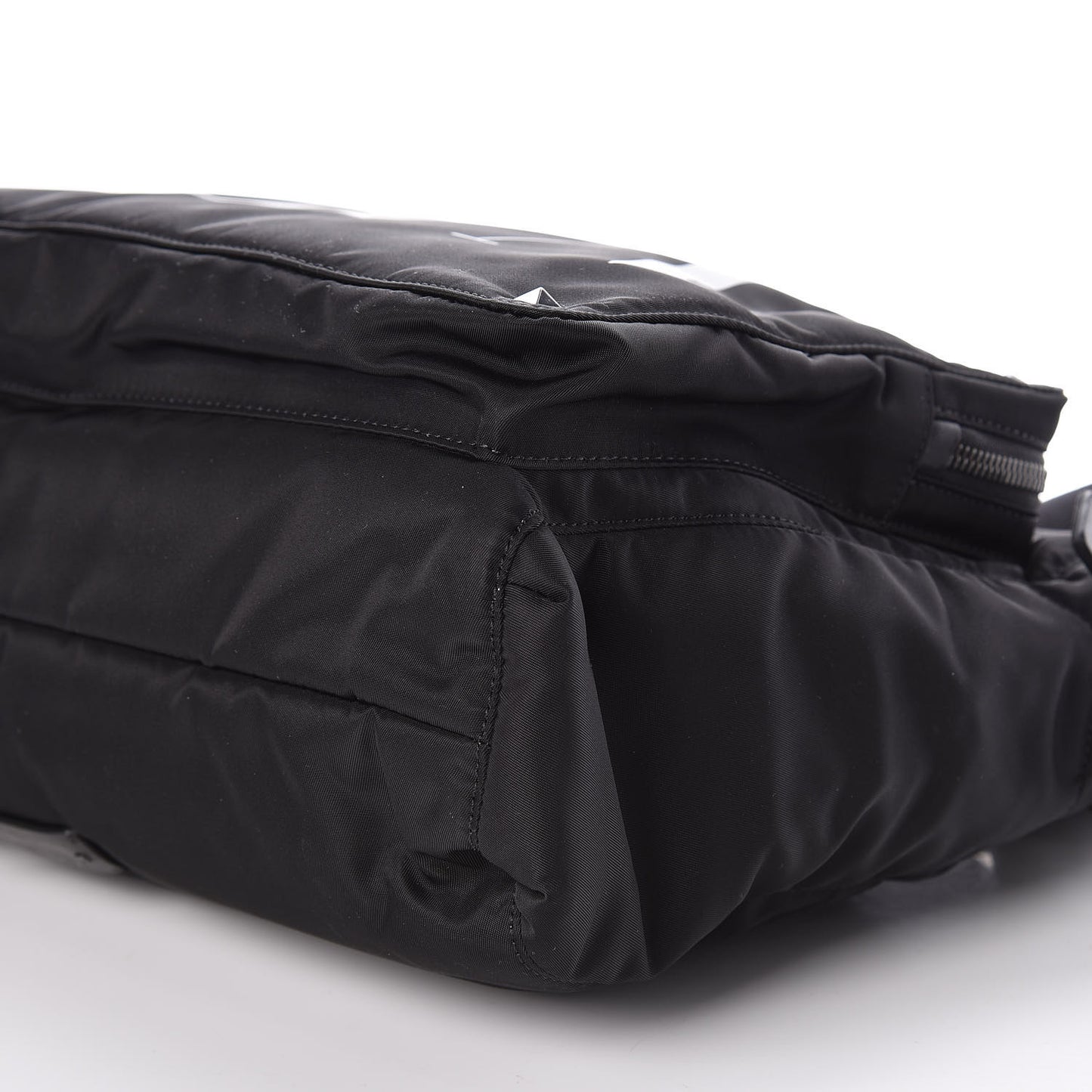 Nylon Mens VLTN Padded Messenger Bag Black