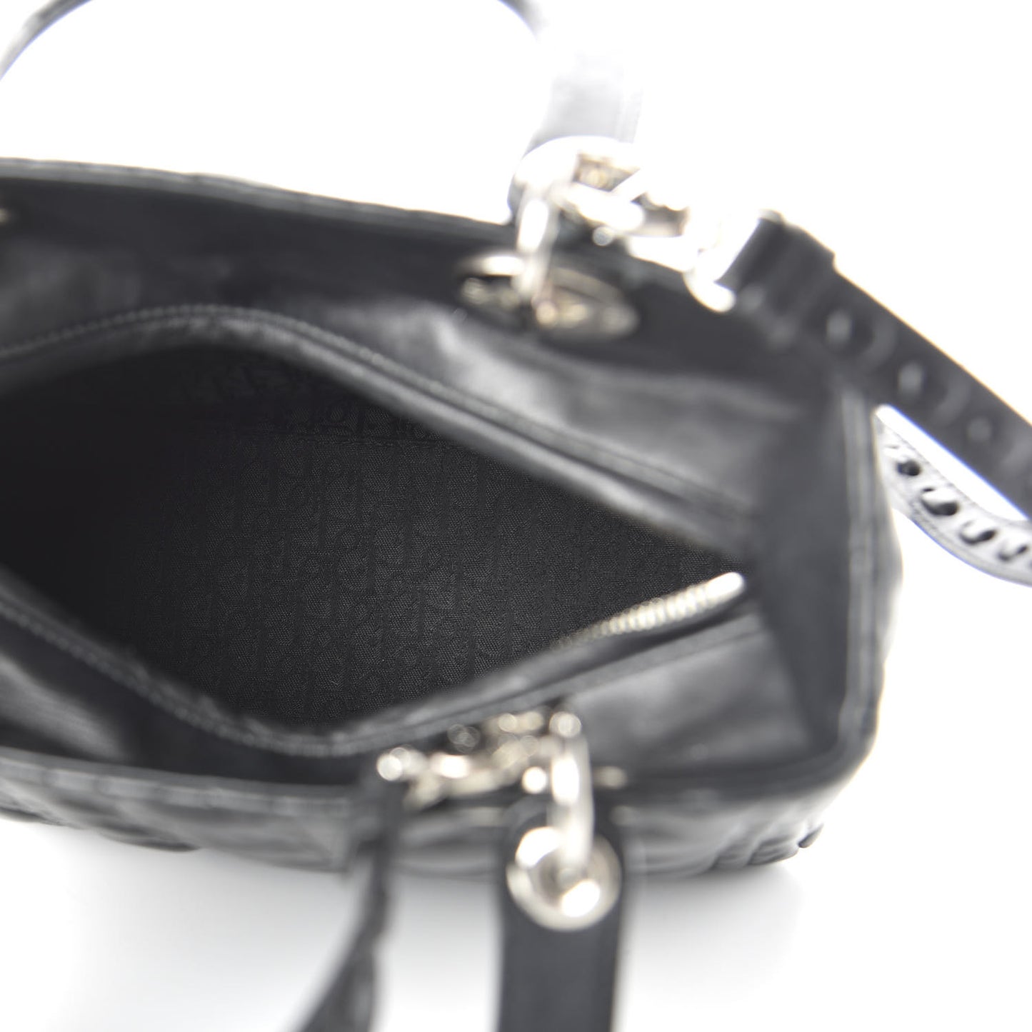 Lambskin Cannage Medium Whipstitch Lady Dior Black