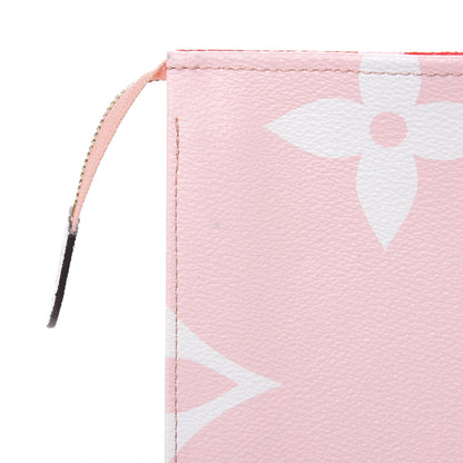 Louis Vuitton Monogram Giant Toiletry Pouch 26 Rouge 8 of 11