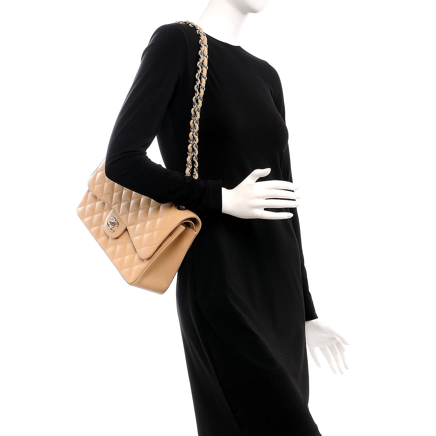 Caviar Quilted Jumbo Double Flap Beige Clair