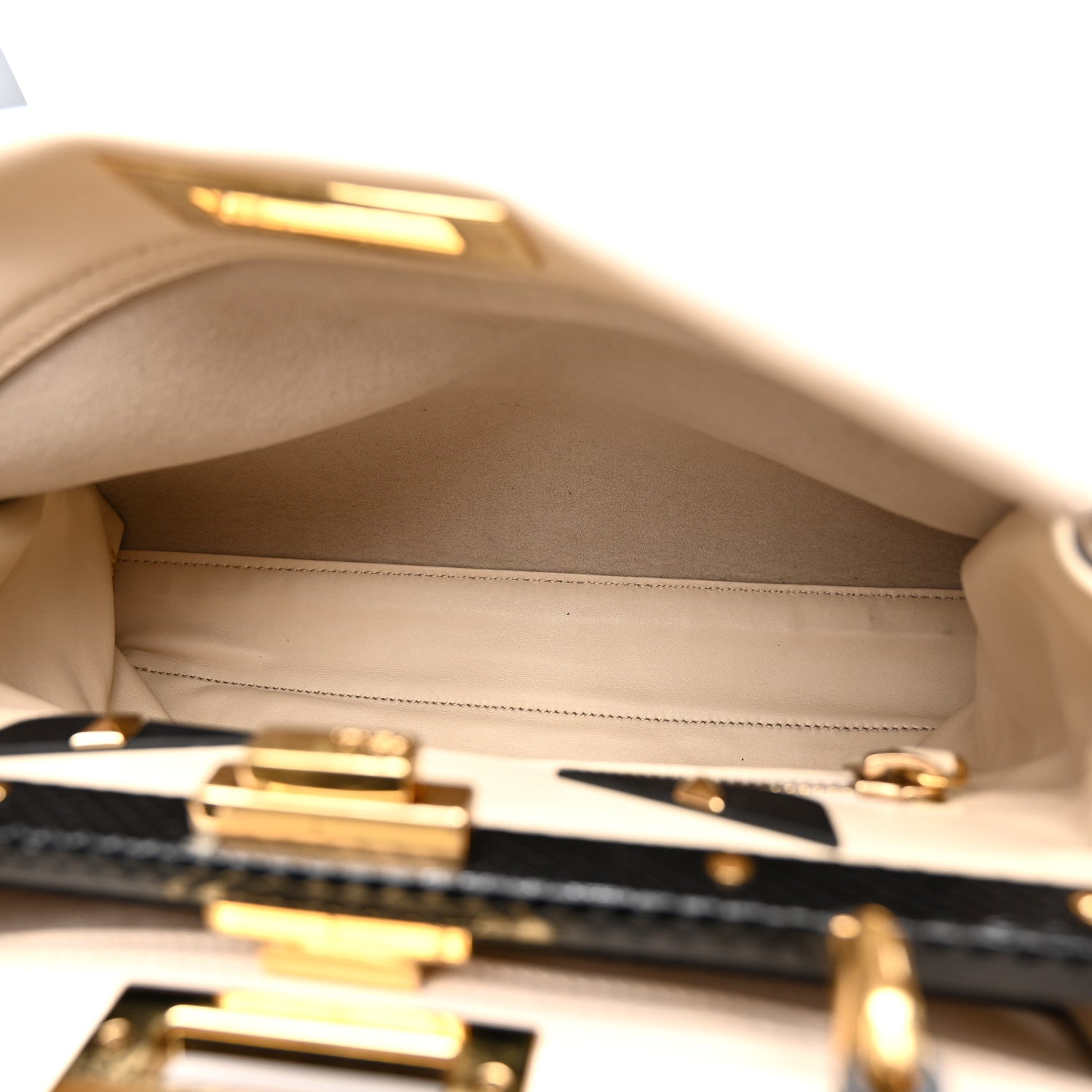 Fendi Vitello Seta Snakeskin Monster Eyes Medium Peekaboo Iconic Satchel  Amido Sand Black 11 of 57