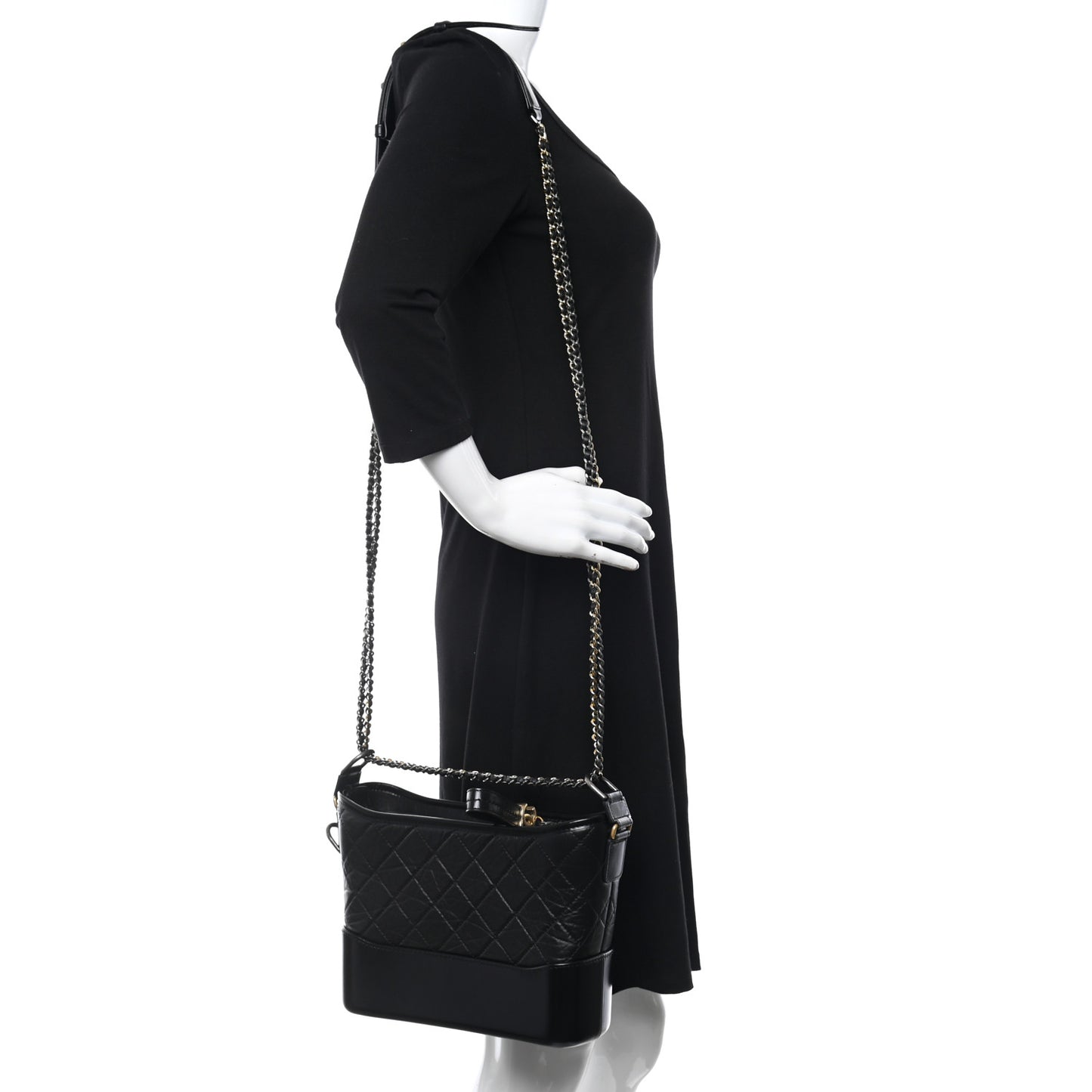 Aged Calfskin Quilted New Medium Gabrielle Hobo Black