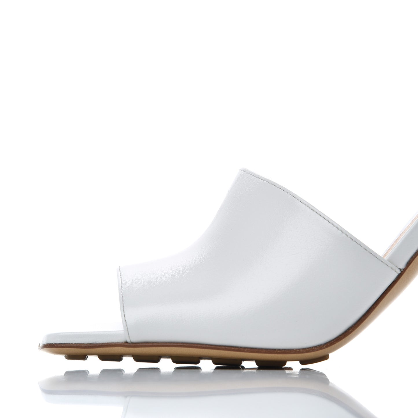Lambskin Stretch Mule Sandals 38 Optic White