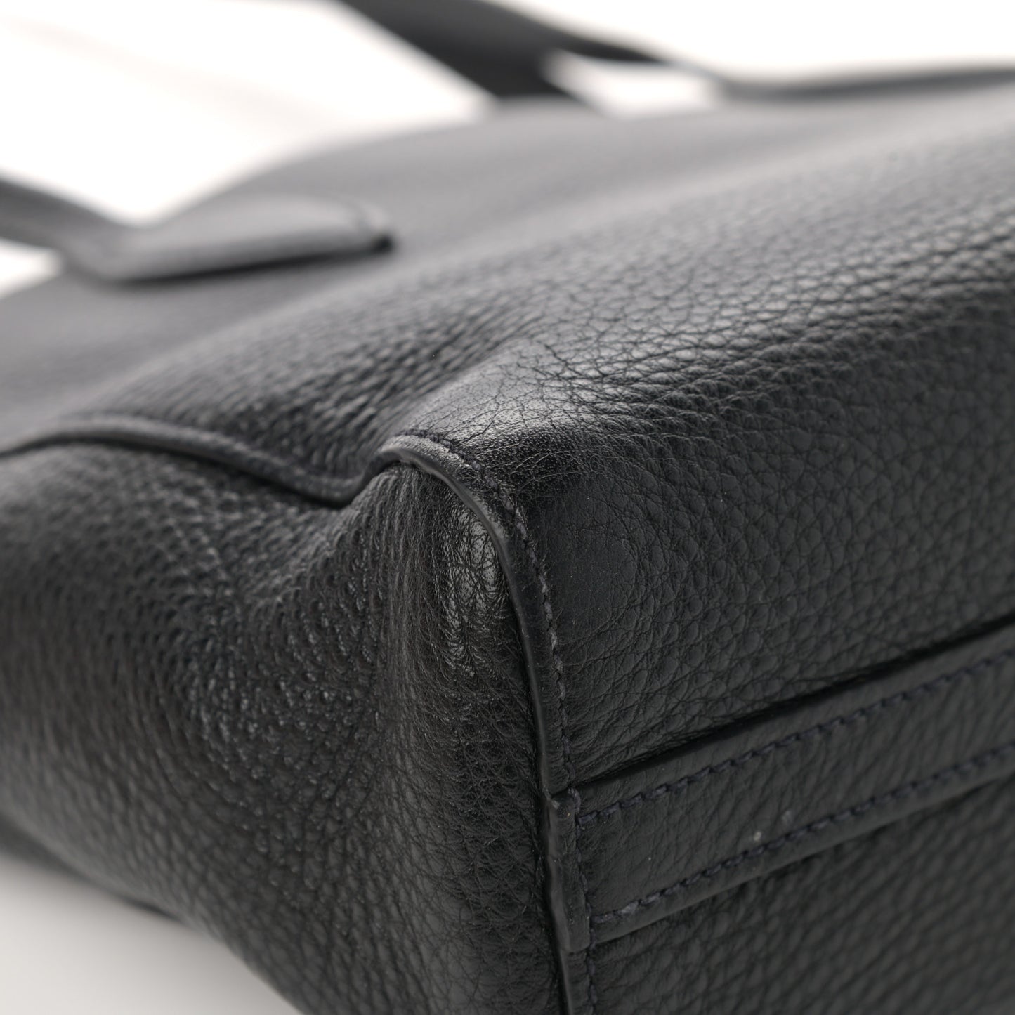 Vitello Phenix Tote Black