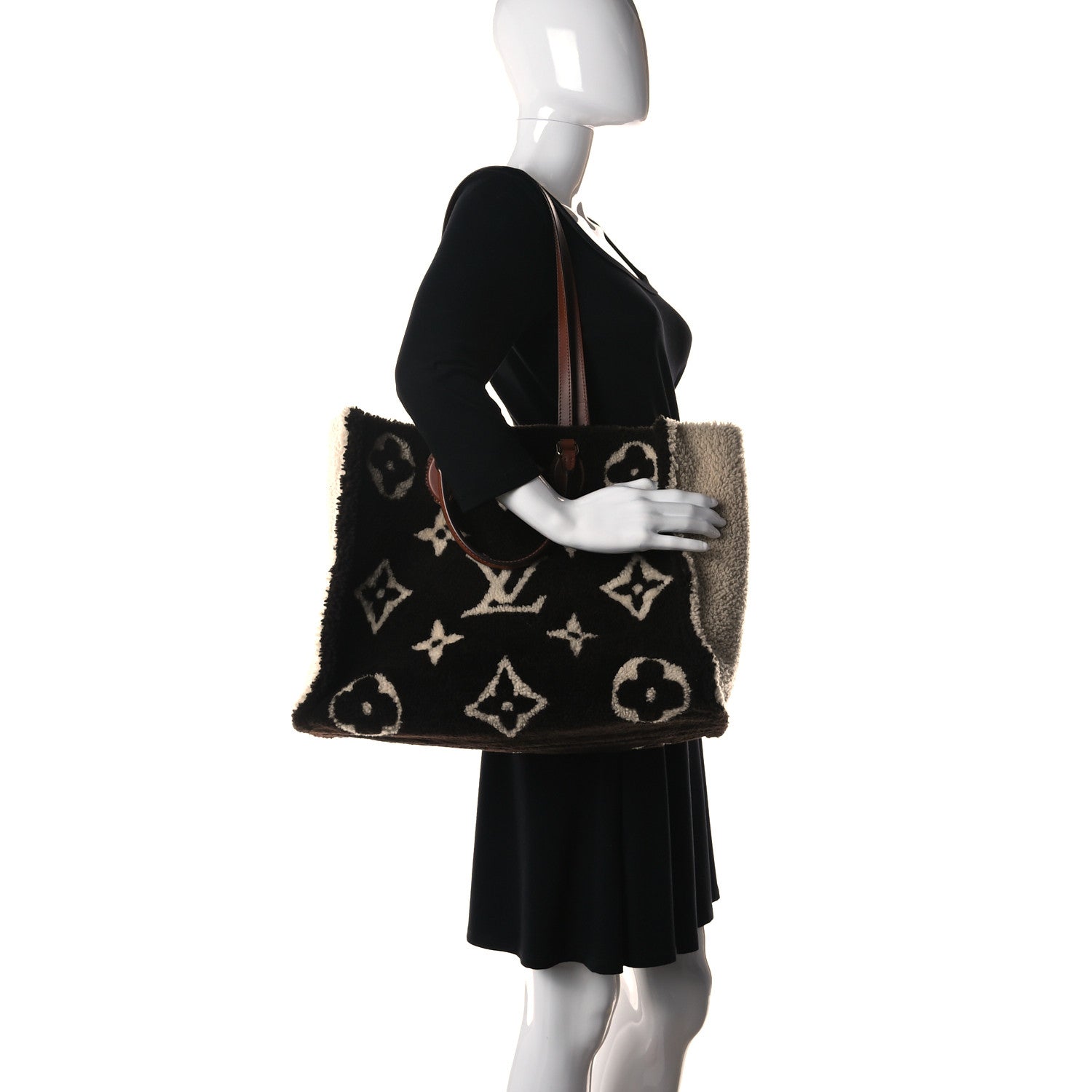 Louis Vuitton Shearling Monogram Giant Teddy Onthego GM Black White 2 of 12