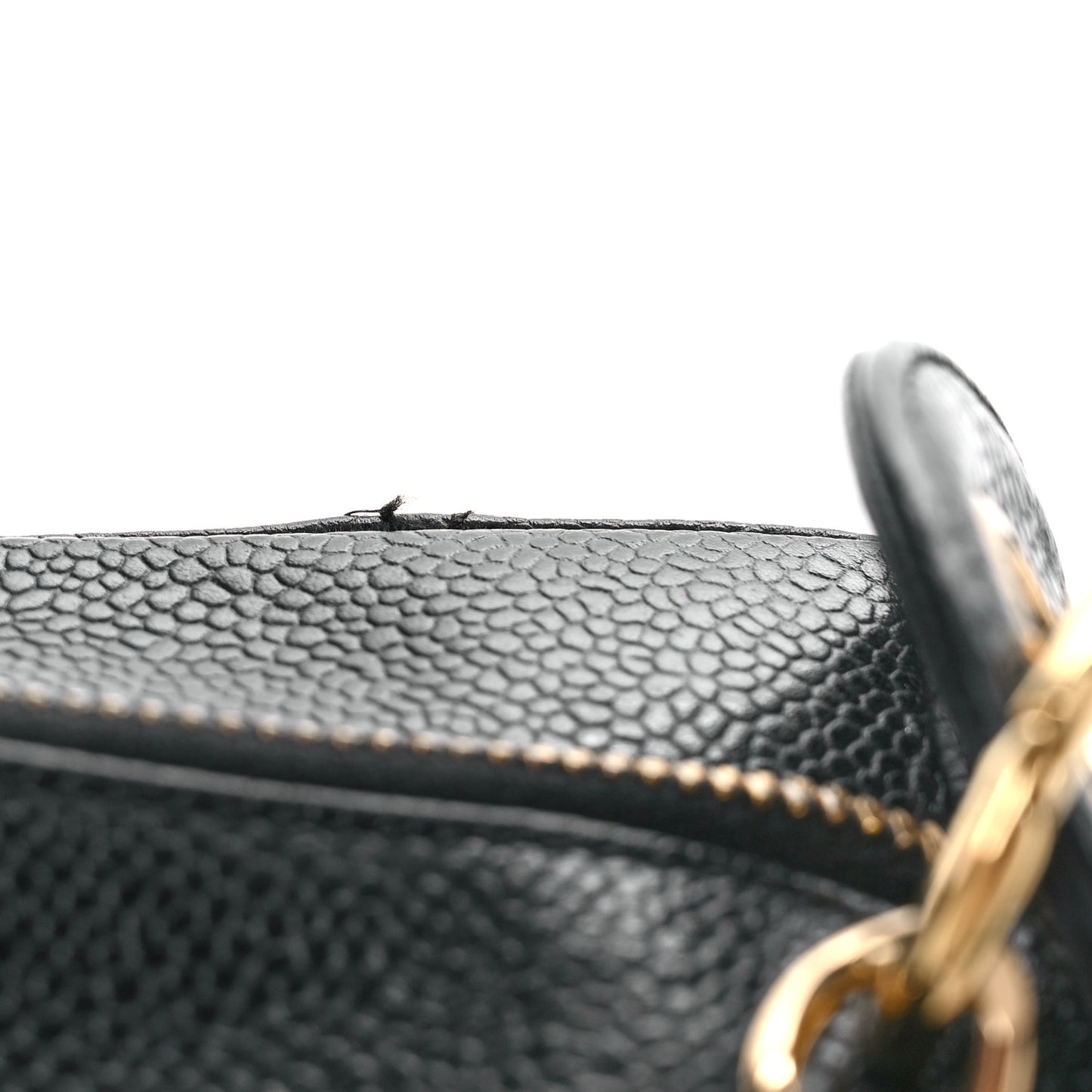 Caviar Quilted Timeless CC Shoulder Bag Black