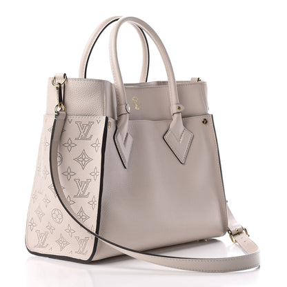 Louis Vuitton Calfskin Monogram On My Side Greige 3 of 10