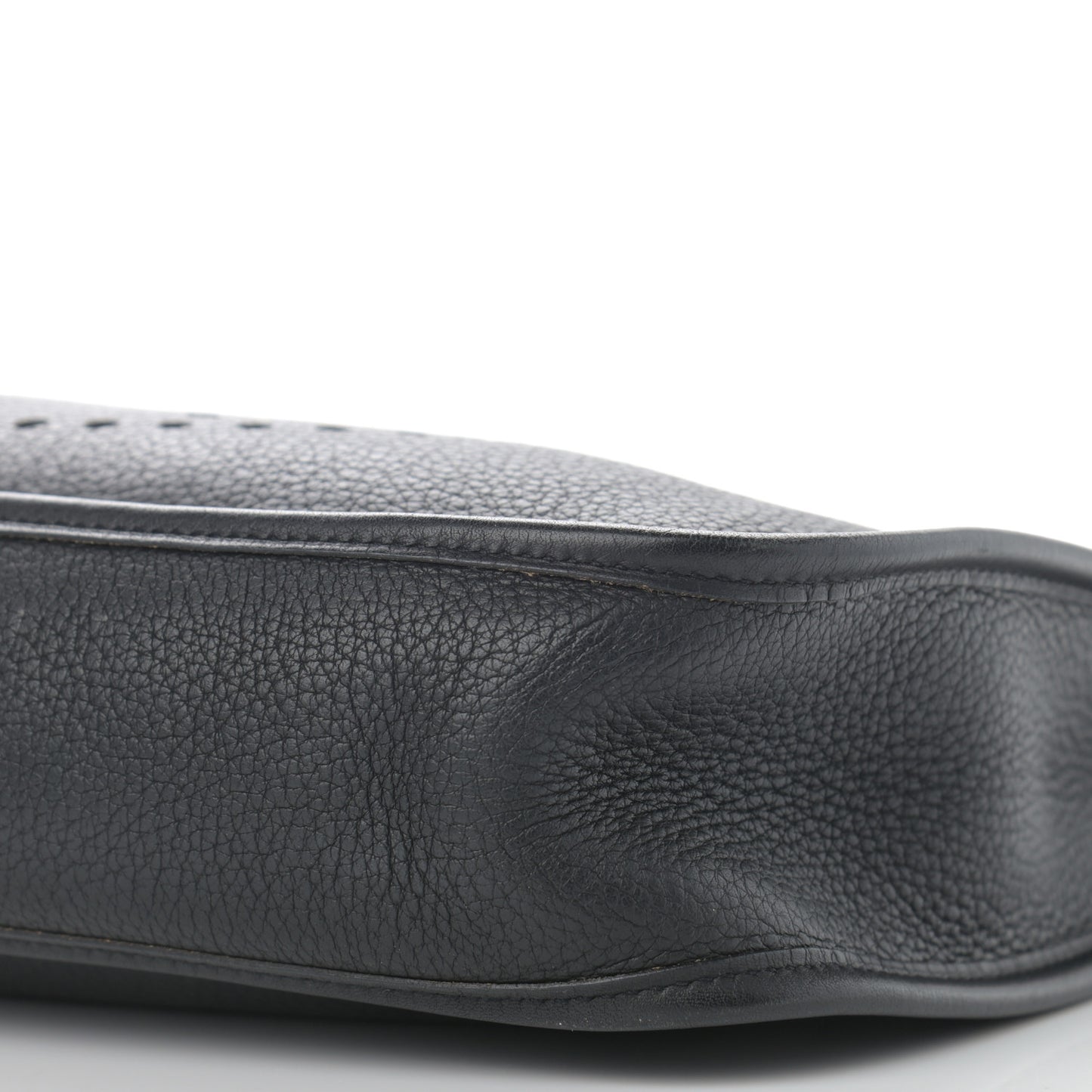 Taurillon Clemence Evelyne PM Black