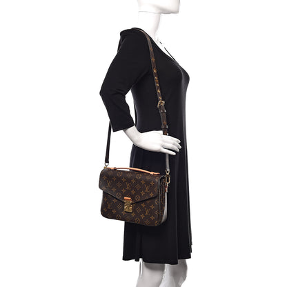 Louis Vuitton Monogram Pochette Metis 2 of 12