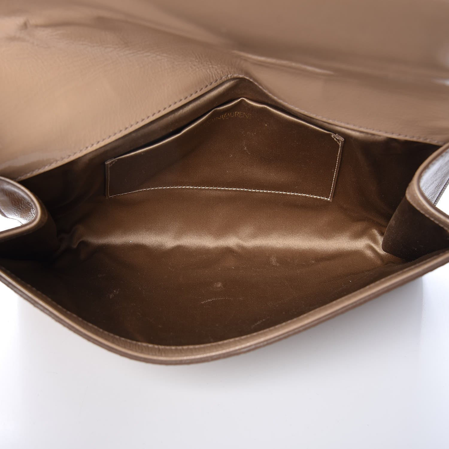 Saint Laurent Textured Patent Calfskin Monogram Large Belle De Jour Clutch Beige 5 of 12