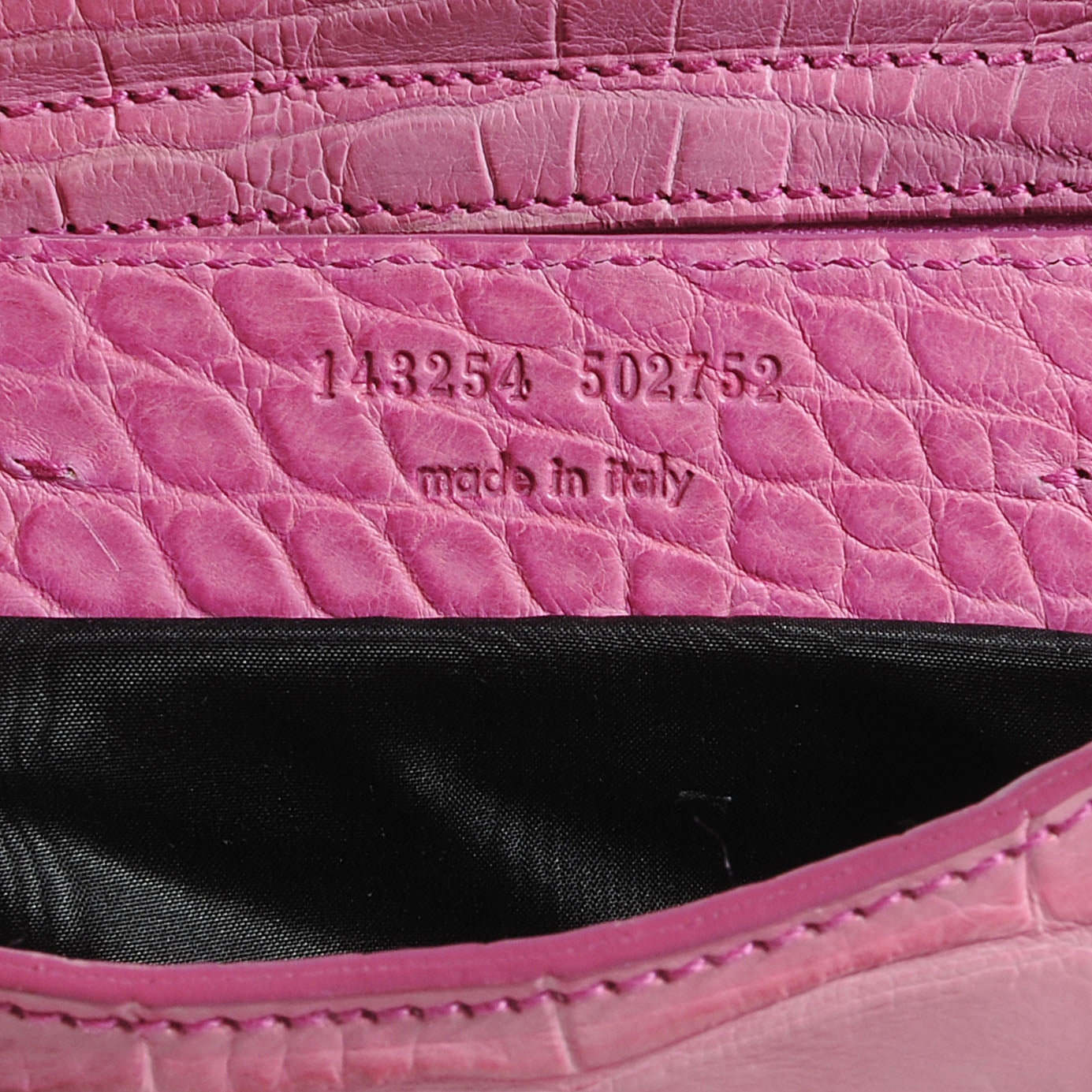 Crocodile Classic Silver Hardware City Bubblegum