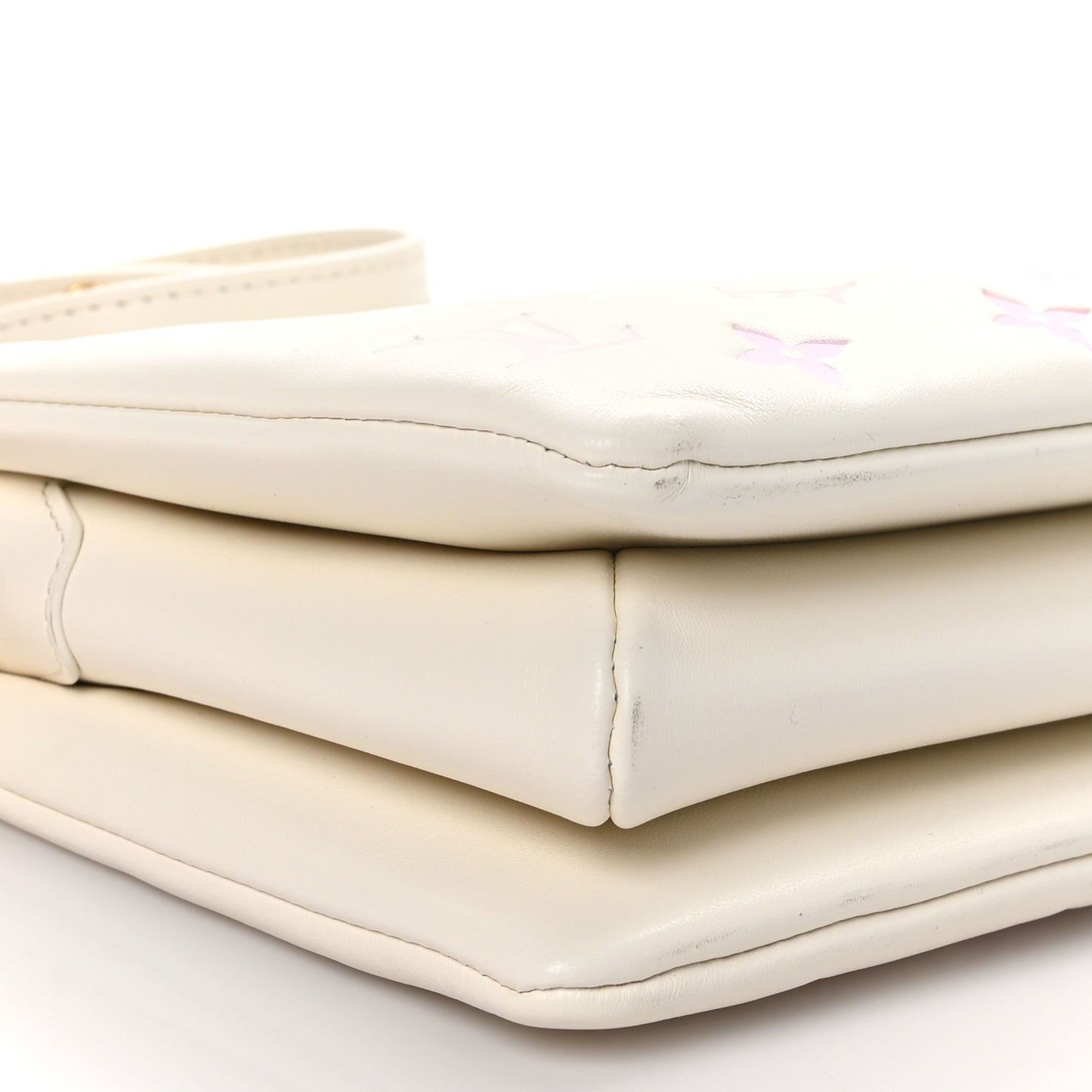 Lambskin Monogram Embossed Coussin BB Quartz Multicolor