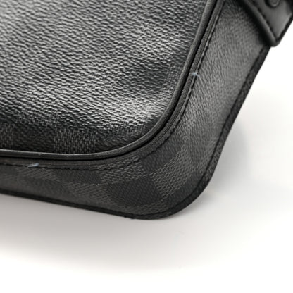 Louis Vuitton Damier Graphite Alpha Messenger Bag 10 of 25