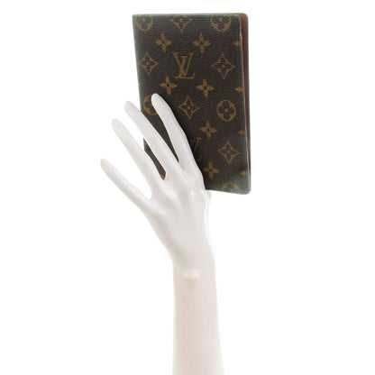 Louis Vuitton Monogram Passport Cover 2 of 7