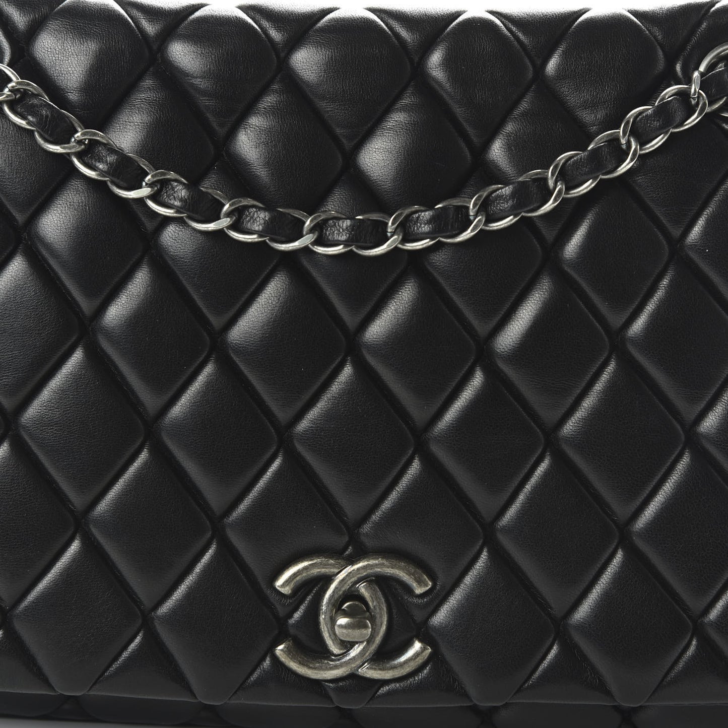 Lambskin Large New Bubble Flap Black