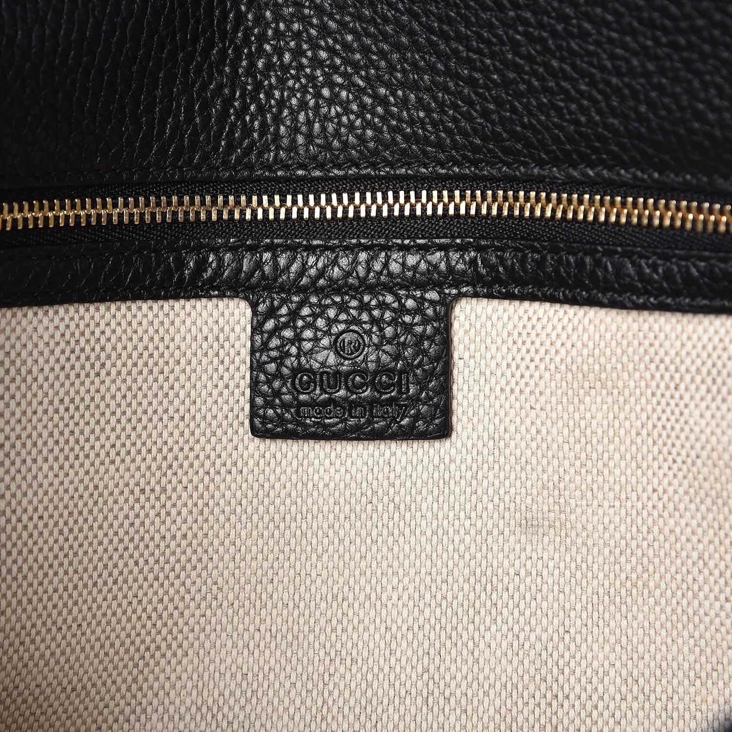 Gucci Pebbled Calfskin Medium Soho Clutch Black 6 of 8