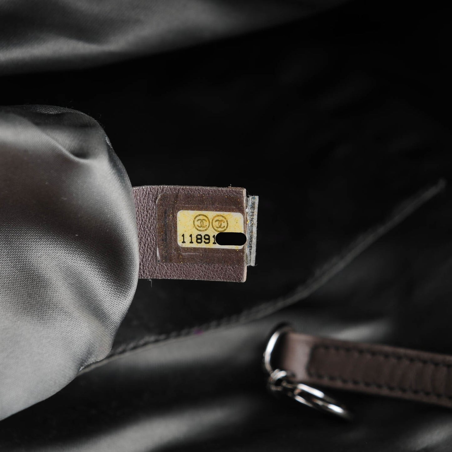 Calfskin Modern Chain Rhodoid Hobo Black