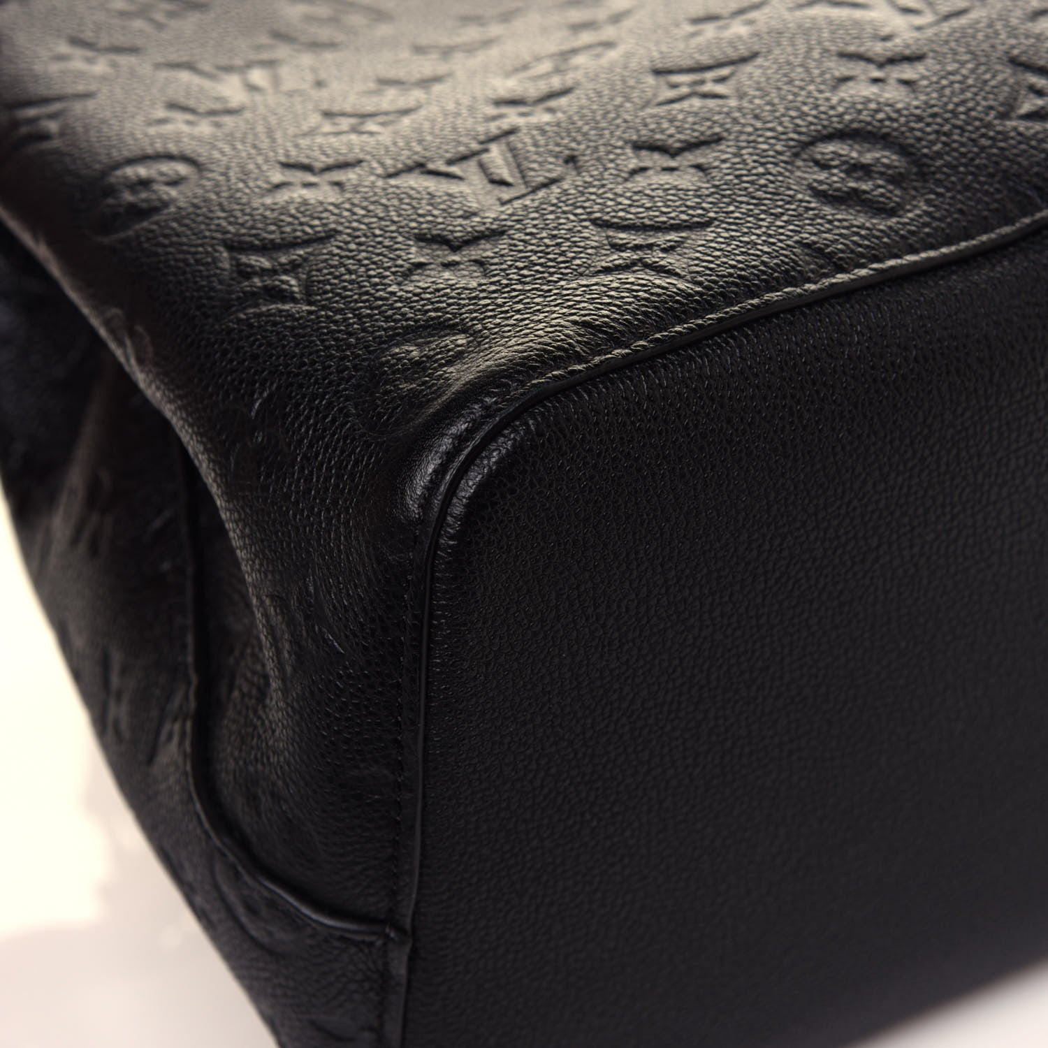 Louis Vuitton Empreinte Neonoe MM Black 8 of 10