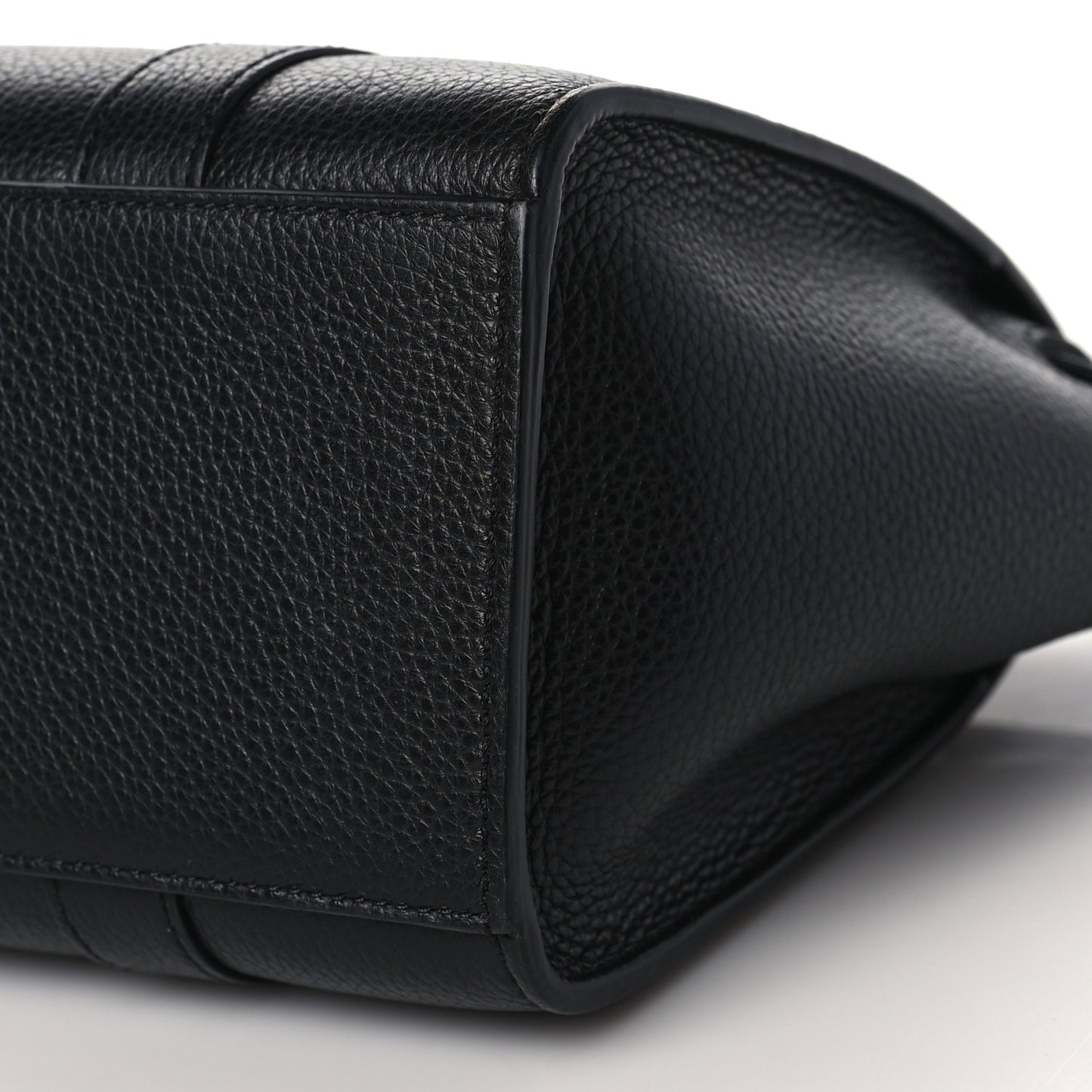 Small Classic Grain Mini Zipped Bayswater Black