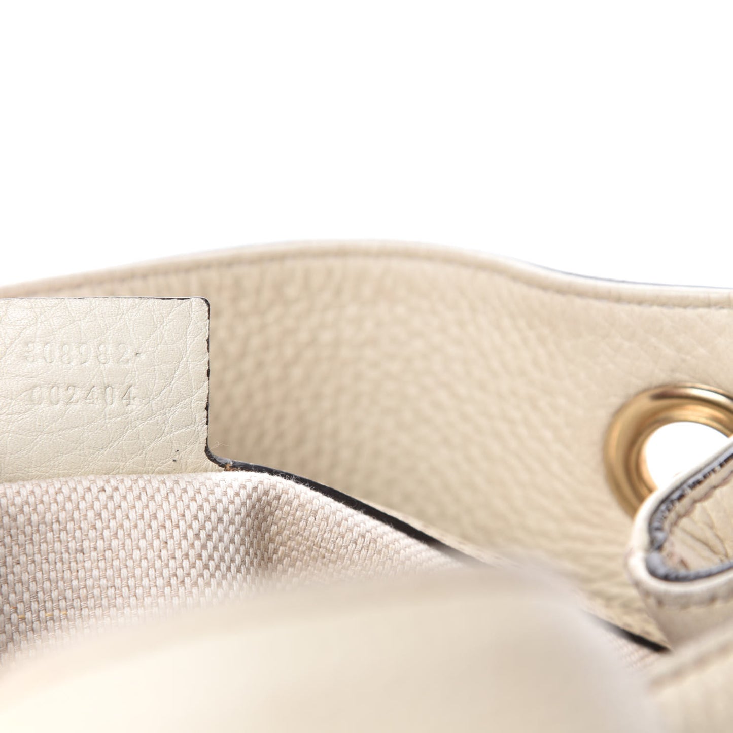 Pebbled Calfskin Medium Soho Chain Shoulder Bag Off White