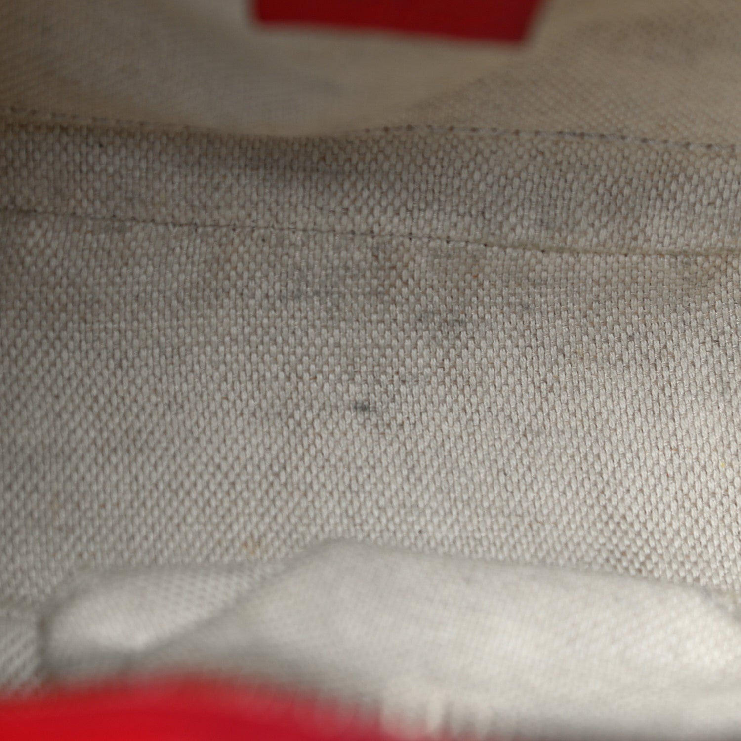 Gucci Pebbled Calfskin Small Soho Disco Bag Tabasco Red 21 of 24