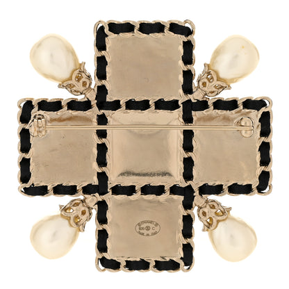 Chanel Pearl Lambskin Resin Maltese Cross Brooch Pendant Gold Black White 3 of 5