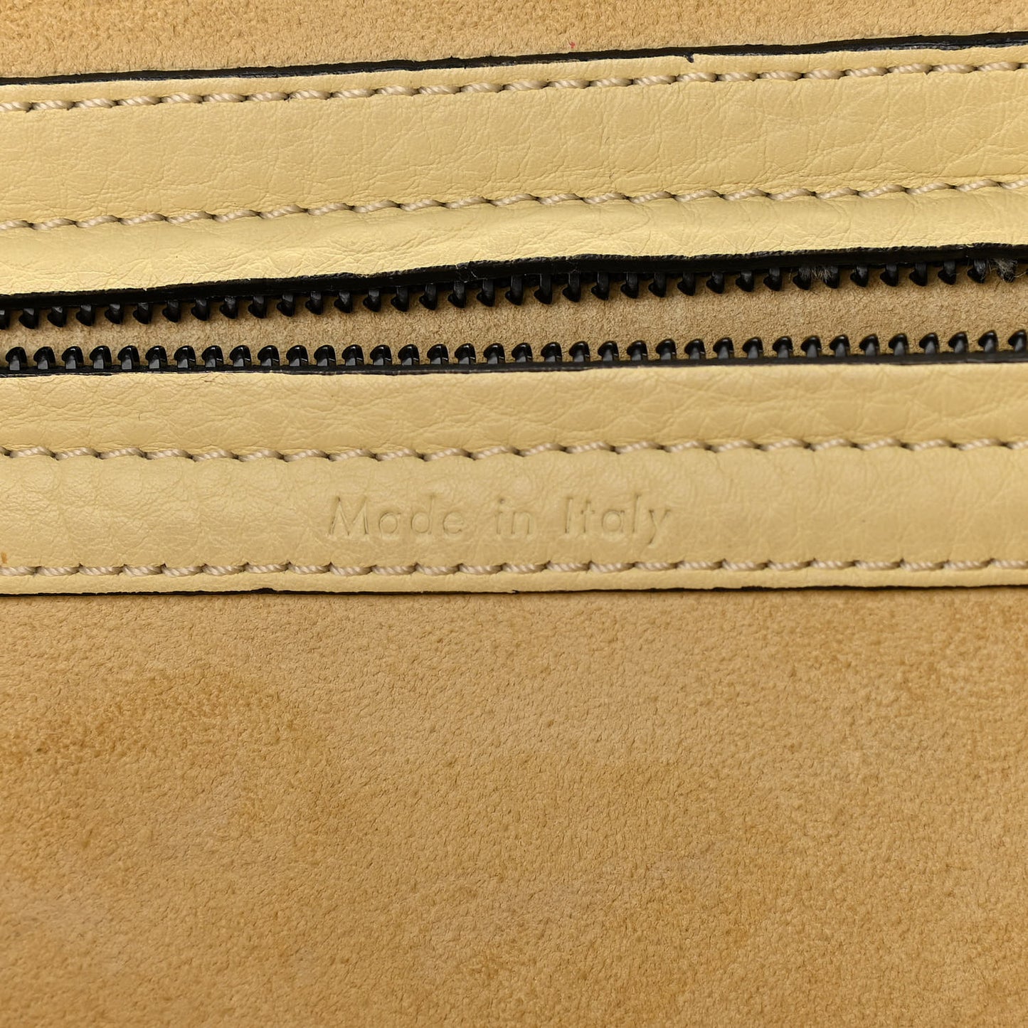 Supple Calfskin Medium Phantom Luggage Butter