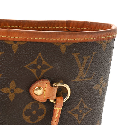 Louis Vuitton Monogram Neverfull MM 19 of 23