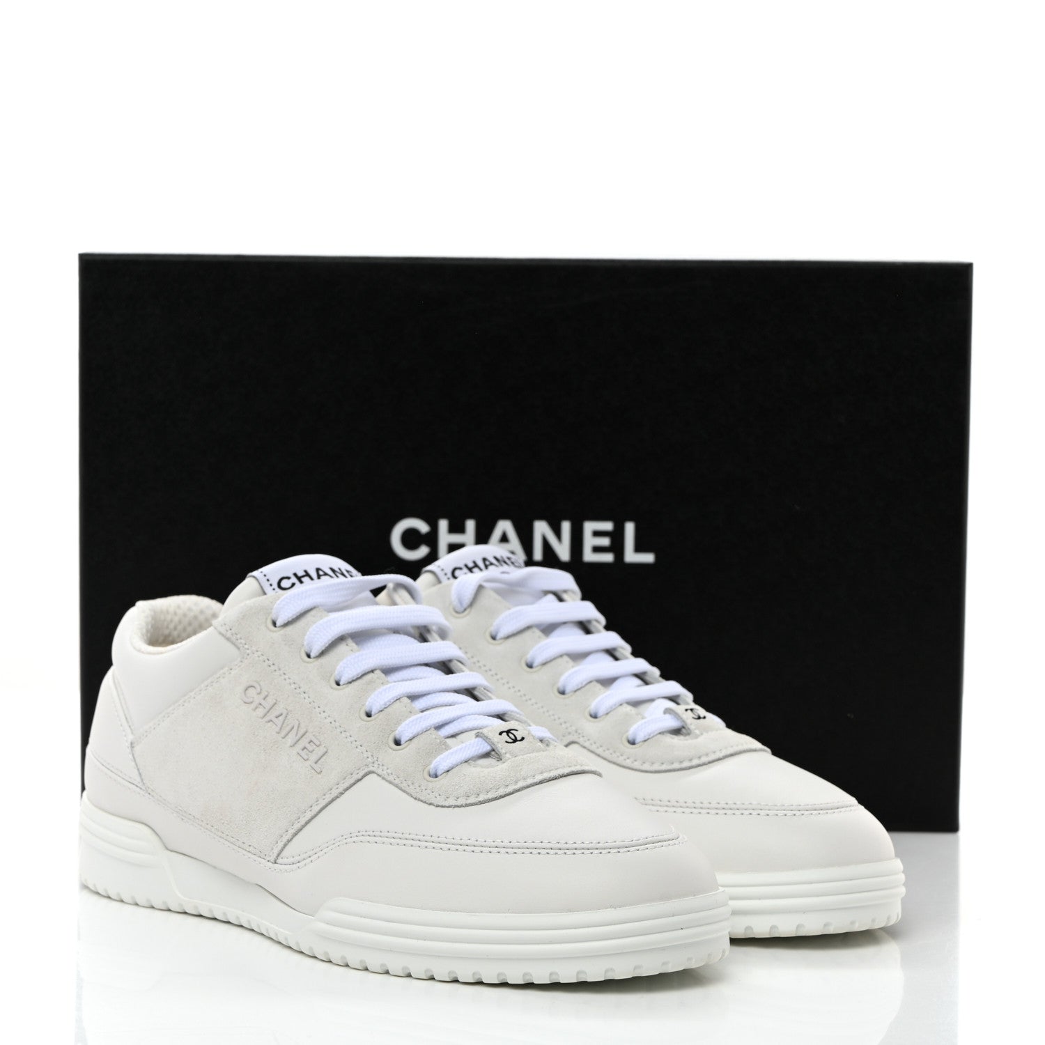 Chanel Calfskin Suede Coco Mark Logo Womens Sneakers 38 White 9 of 9