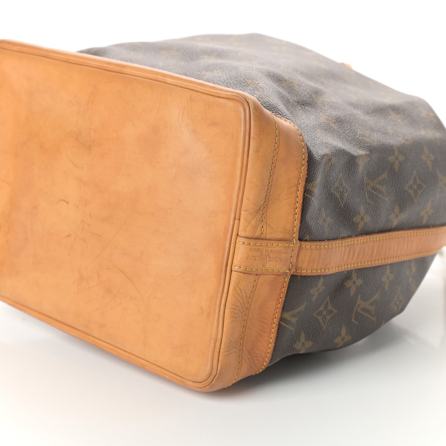 Monogram Noe