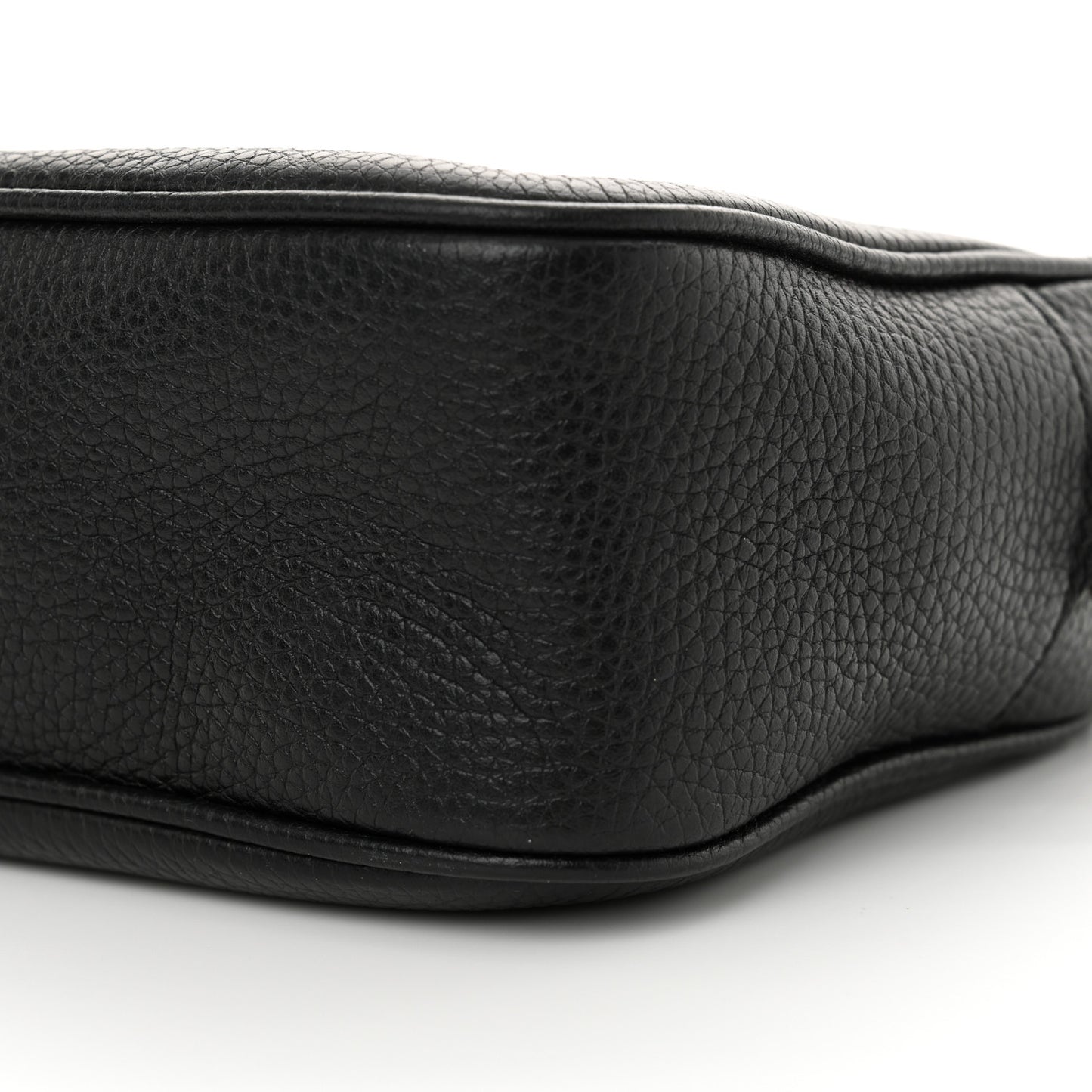 Pebbled Calfskin Small Soho Disco Bag Black