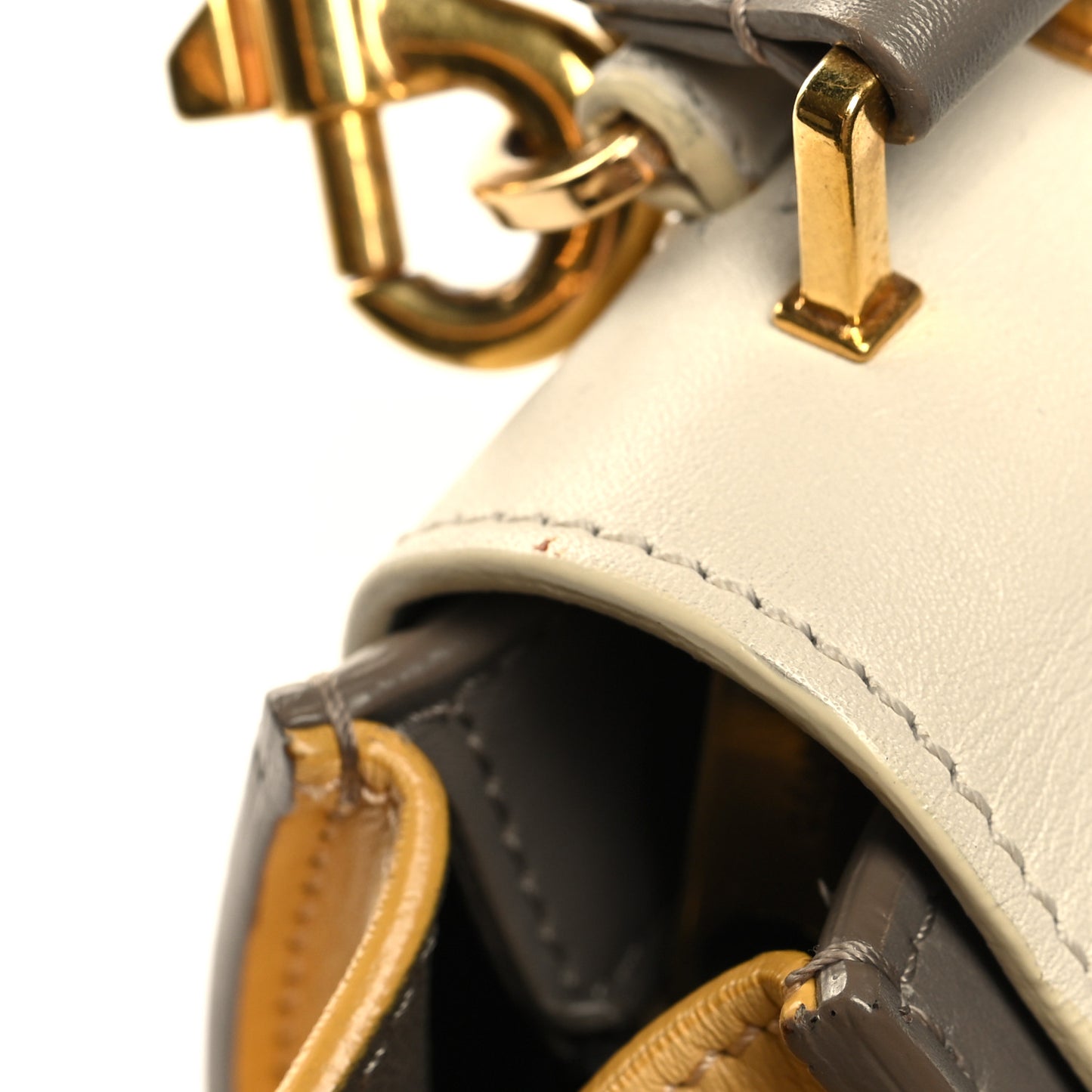 Smooth Calfskin Medium Tri-Color Trapeze Butter