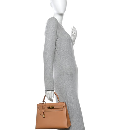 Hermes Courchevel Kelly Sellier 28  Tabac Camel 2 of 13