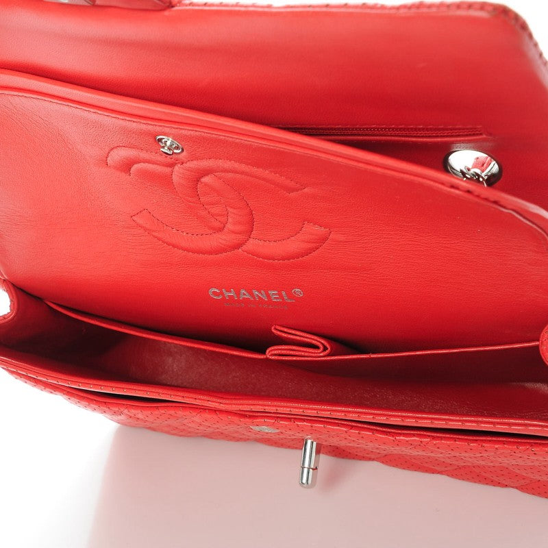 Lambskin Perforated Medium Double Flap Red