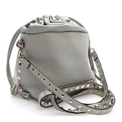 Valentino Garavani Grained Calfskin Rockstud Mini Bucket Bag Opal Grey 3 of 9