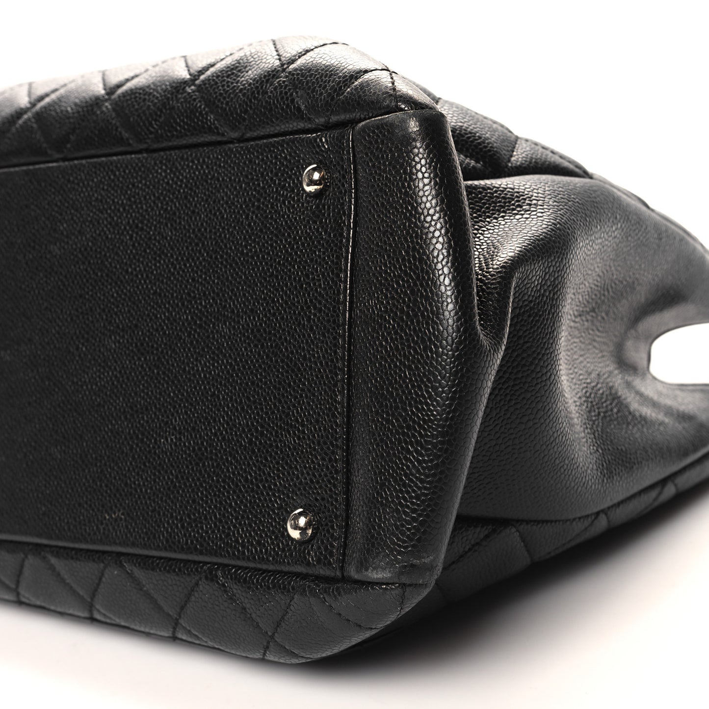 Caviar Quilted XL Grand Shopping Tote GST Black